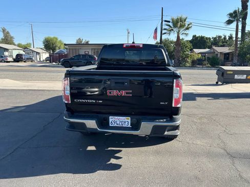 Used 2018 GMC Canyon SLT w/ Driver Alert Package image 4