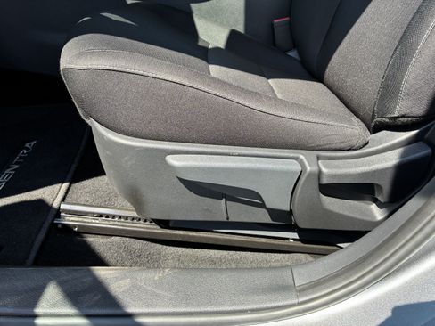 Used 2025 Nissan Sentra SV w/ All-Weather Package FWD image 23