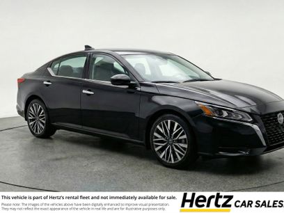 Used 2025 Nissan Altima 2.5 SV