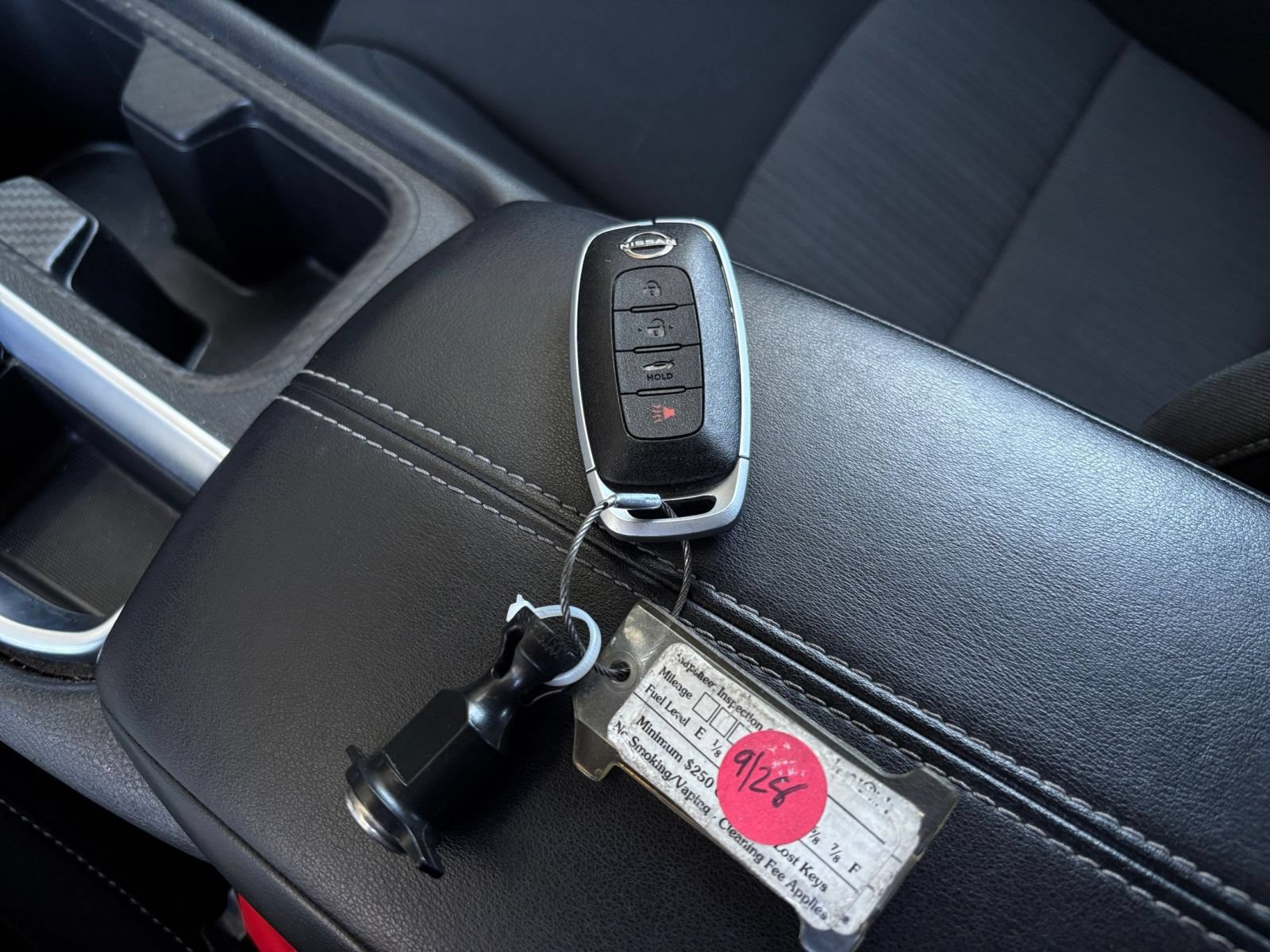 Used 2025 Nissan Sentra SV FWD image 20