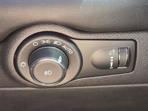 Certified 2021 Dodge Durango R/T w/ Blacktop Package AWD/4WD image 25