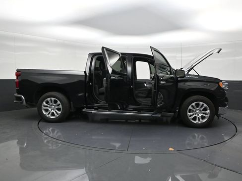 Used 2026 Chevrolet Silverado 1500 LTZ RWD image 29
