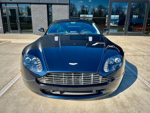 Used 2009 Aston Martin V8 Vantage Base image 5