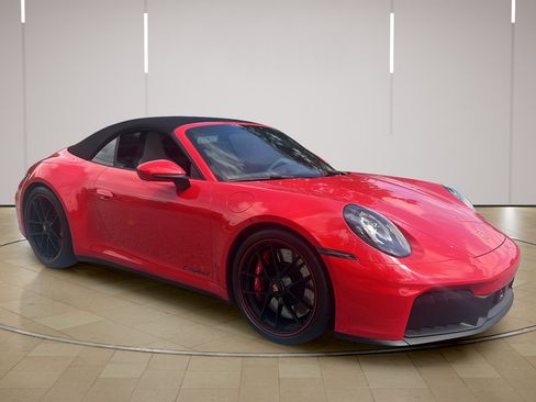 Certified 2026 Porsche 911 Carrera 4 GTS AWD/4WD image 10