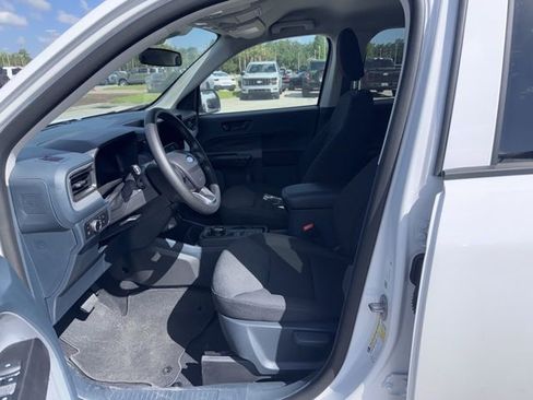 Used 2026 Ford Maverick XL w/ Equipment Group 101A AWD/4WD image 9