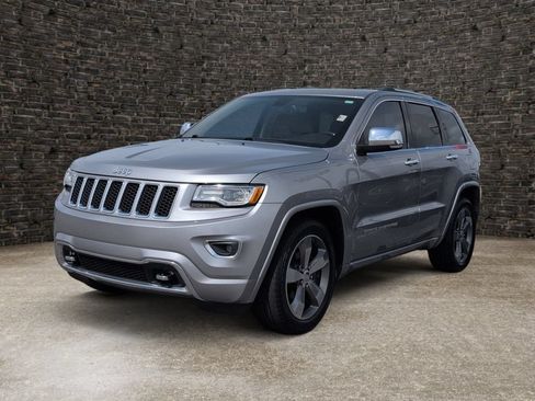Used 2015 Jeep Grand Cherokee Overland RWD image 6