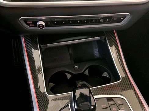 Used 2021 BMW X5 M50i image 34