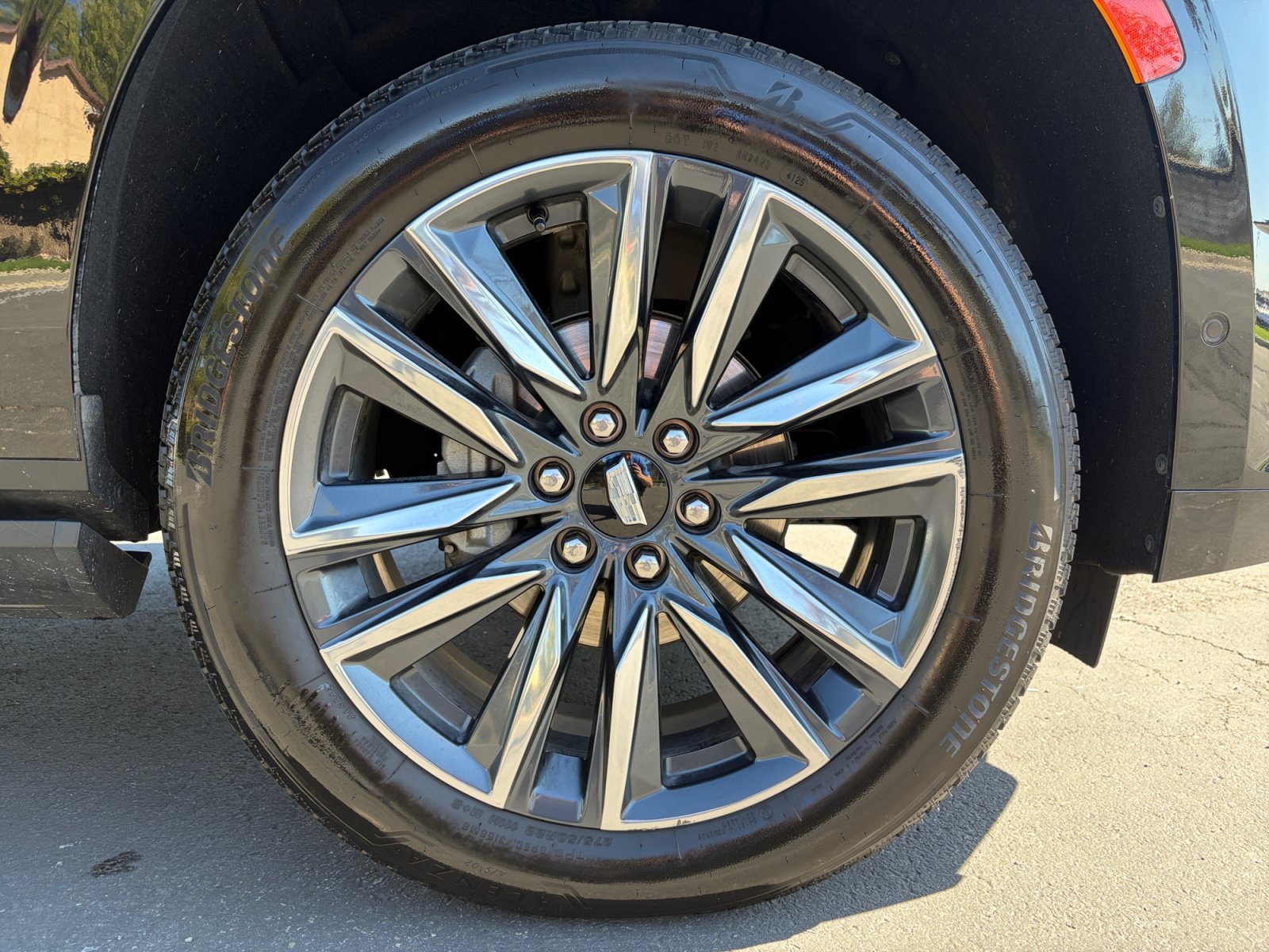 Used 2021 Cadillac Escalade Sport Platinum AWD/4WD image 31