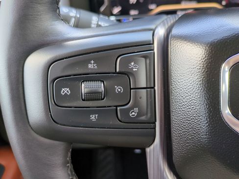 Used 2023 GMC Yukon Denali Ultimate AWD/4WD image 26