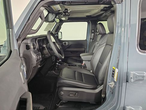 New 2026 Jeep Gladiator Mojave AWD/4WD image 18