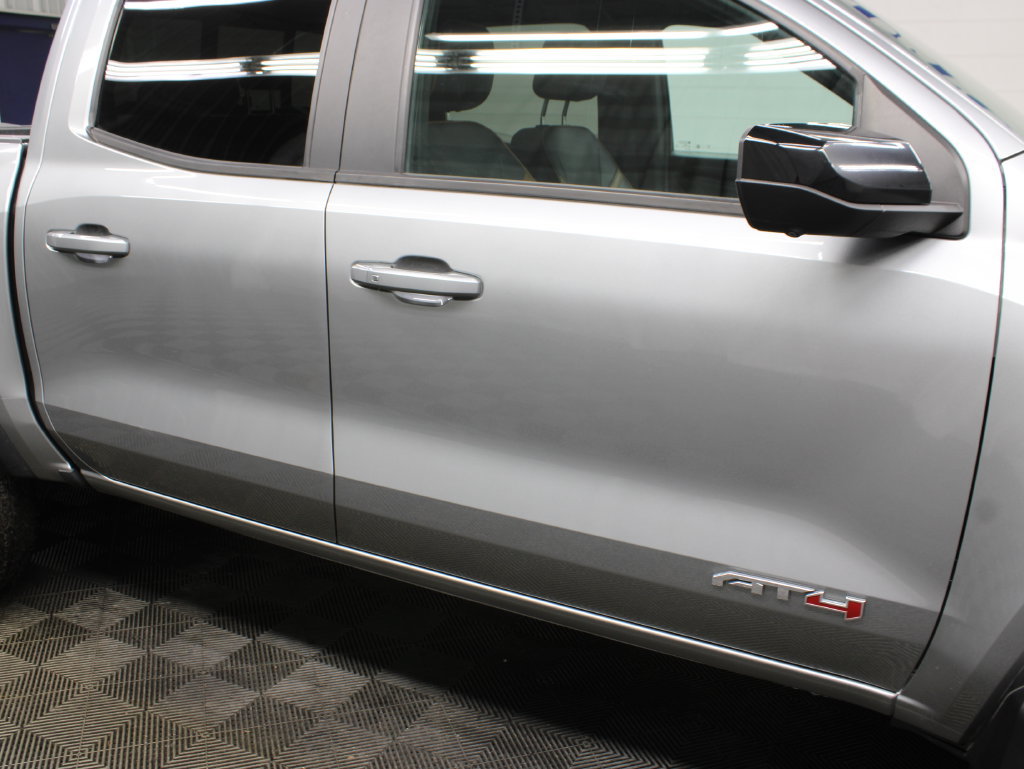 Used 2023 GMC Canyon AT4 w/ AT4 Premium Package AWD/4WD image 40