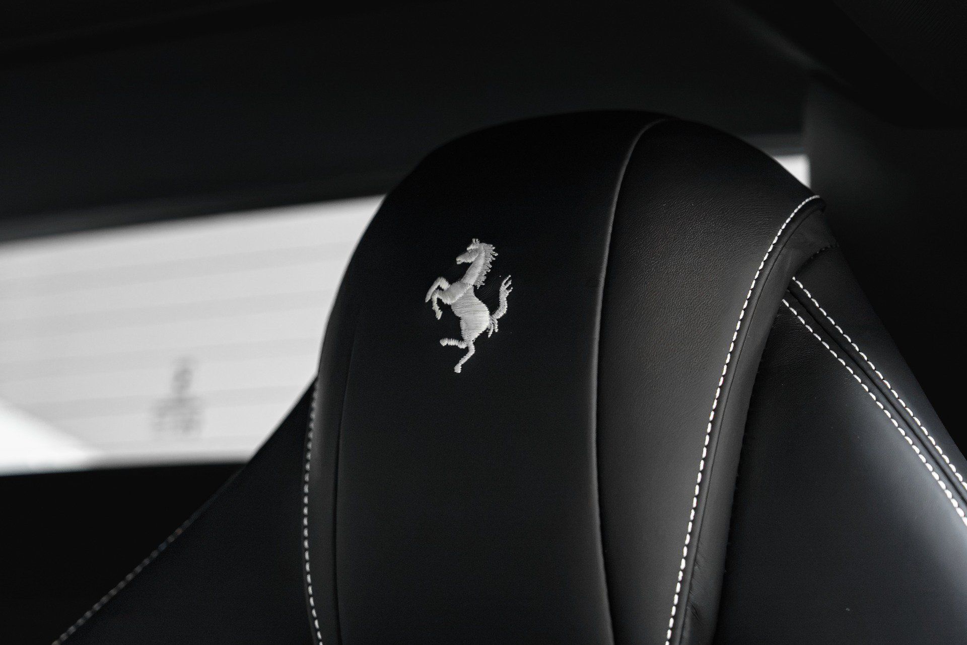 Used 2022 Ferrari 812 GTS RWD image 39