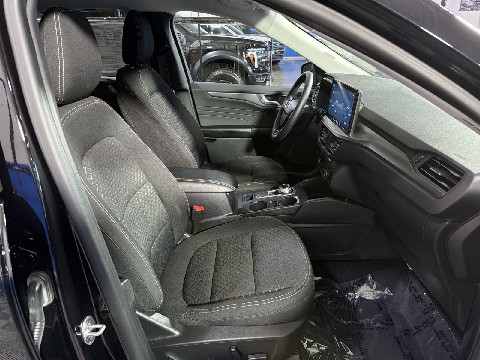 Used 2023 Ford Escape Active w/ Tech Pack #2 AWD/4WD image 23