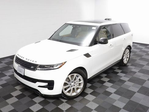 Certified 2025 Land Rover Range Rover Sport SE image 2
