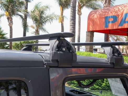 Used 2018 Jeep Wrangler Sport AWD/4WD image 12