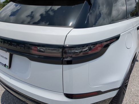 New 2026 Land Rover Range Rover Velar Dynamic SE image 10