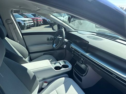 Certified 2026 Hyundai Ioniq 9 SE AWD/4WD image 7