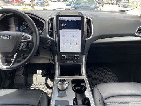 Certified 2023 Ford Edge SEL w/ Convenience Package AWD/4WD image 11