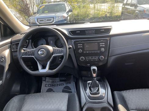 Used 2017 Nissan Rogue S AWD/4WD image 14