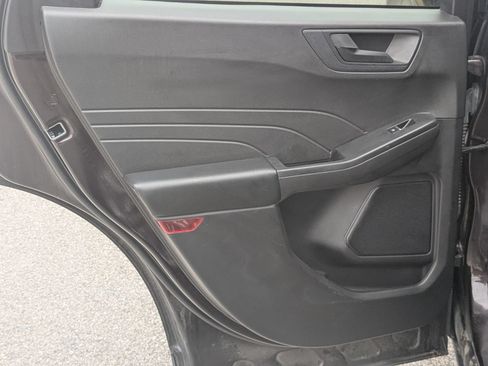 Used 2023 Ford Escape Active AWD/4WD image 28