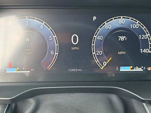 Used 2024 Jeep Grand Cherokee Altitude image 33