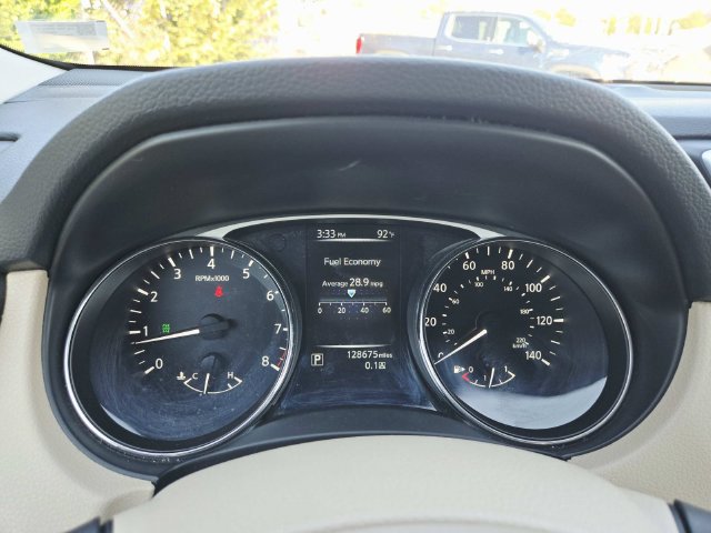 Used 2014 Nissan Rogue S AWD/4WD image 18