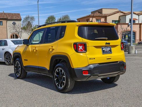 Used 2023 Jeep Renegade Latitude image 6