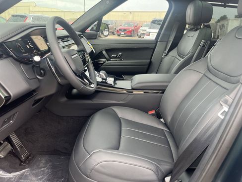 New 2025 Land Rover Range Rover Sport Autobiography image 4