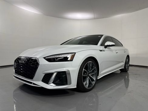 Used 2023 Audi A5 2.0T Premium w/ Convenience Package image 31