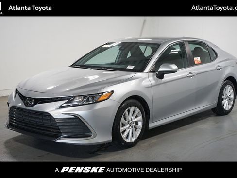 Certified 2023 Toyota Camry LE FWD image 1