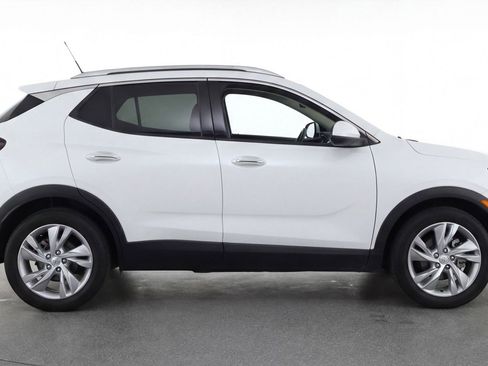 Used 2025 Buick Encore GX Preferred image 11
