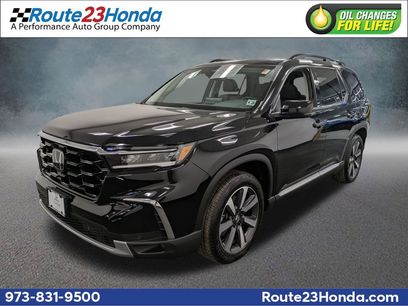 Used 2025 Honda Pilot Touring