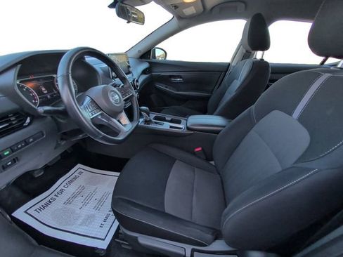 Used 2021 Nissan Sentra SV image 9