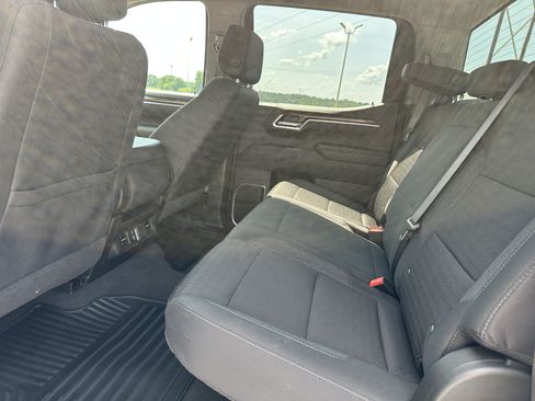Used 2026 Chevrolet Silverado 1500 RST AWD/4WD image 18