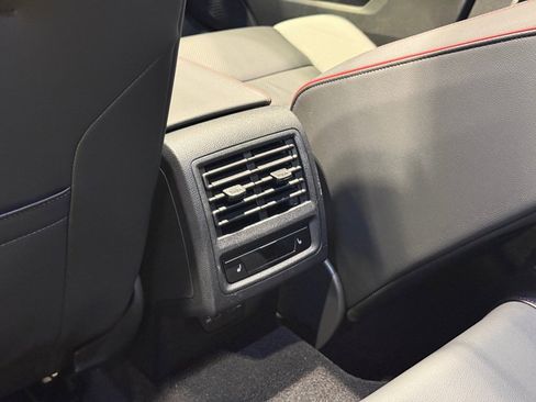 Used 2024 Volkswagen GTI Autobahn image 27