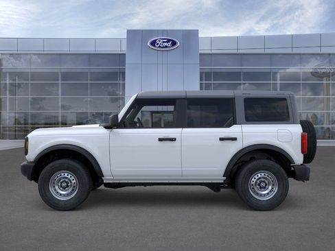New 2026 Ford Bronco 4-Door image 3