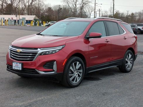 Used 2023 Chevrolet Equinox Premier image 5