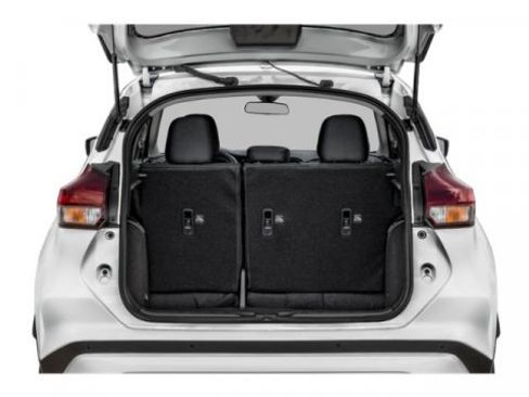 New 2025 Nissan Kicks Play S image 14