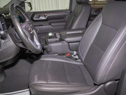 Used 2025 GMC Sierra 1500 SLT AWD/4WD image 12