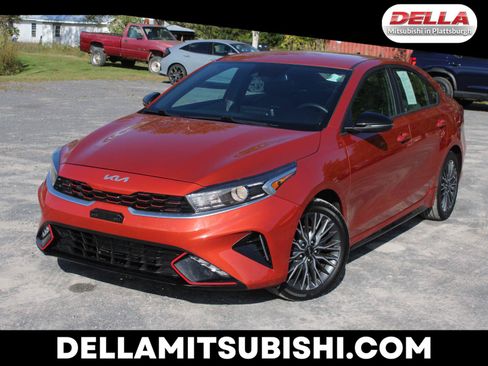 Used 2023 Kia Forte GT-Line FWD image 1