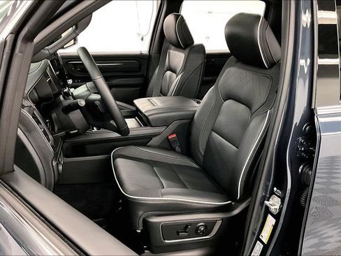 Used 2026 RAM 1500 Limited AWD/4WD image 24