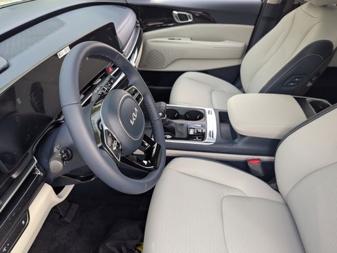 New 2026 Kia Carnival SX Prestige image 20