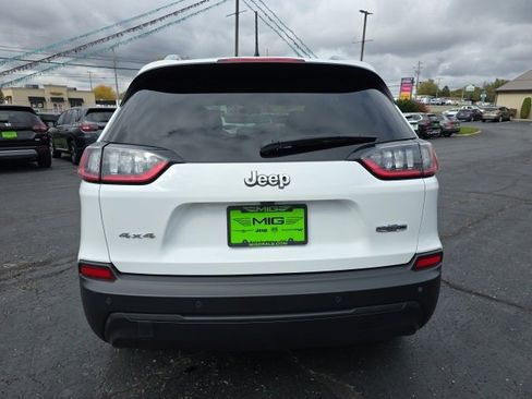 Used 2020 Jeep Cherokee Latitude Plus w/ Cold Weather Group image 5