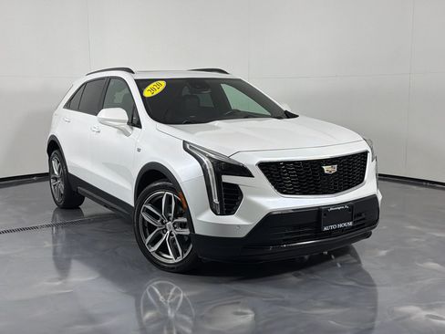 Used 2020 Cadillac XT4 Sport AWD/4WD image 2