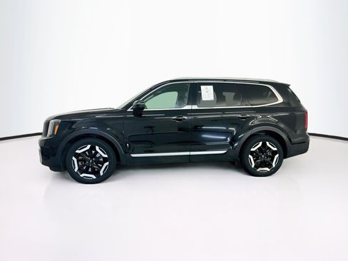Used 2025 Kia Telluride S AWD/4WD image 4