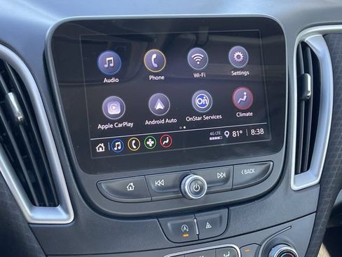 Used 2023 Chevrolet Malibu LT FWD image 17