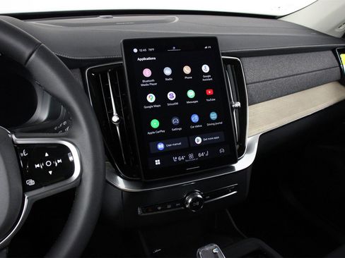 New 2025 Volvo XC90 B6 Plus image 6