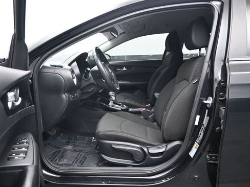 Used 2019 Kia Forte S FWD image 23