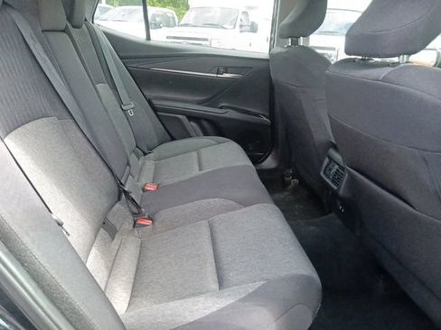 Used 2025 Toyota Camry LE FWD image 28