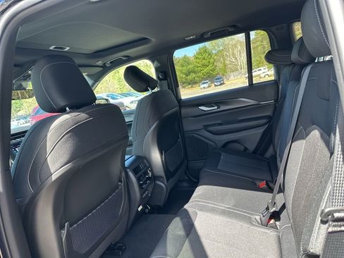 New 2026 Jeep Grand Cherokee Laredo X AWD/4WD image 6